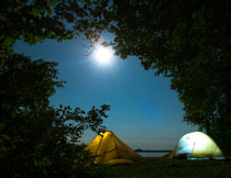 夜晚野外露营帐篷摄影高清图片