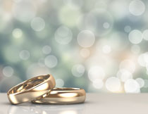 结婚戒指近景特写摄影高清图片